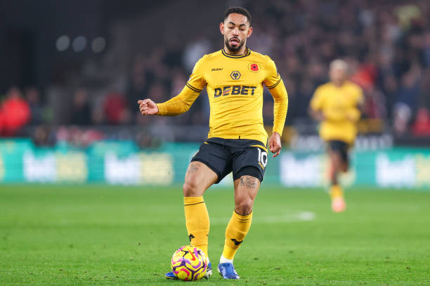 阵容并不足 阵容并不足