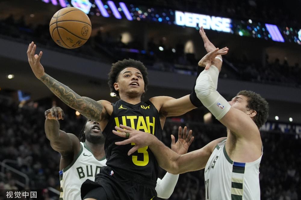 並且仍在不 並且仍在不