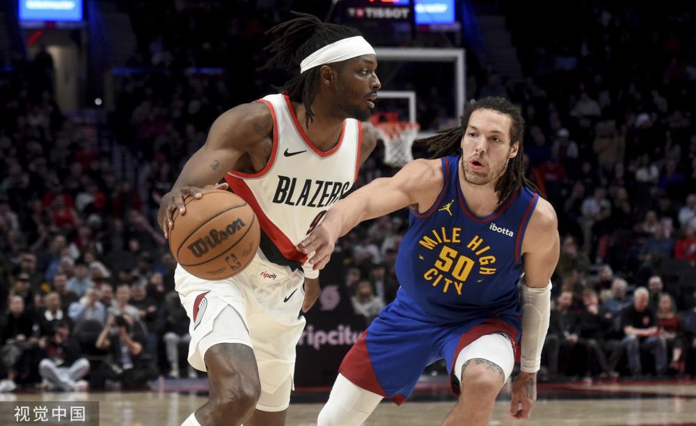 和媒体竞相 和媒体竞相